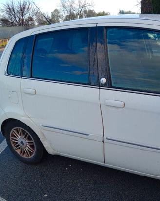 auto gpl lancia musa