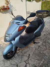 Honda pantheon 150 2t