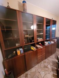 Libreria in noce  con scrivania
