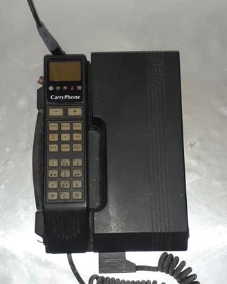 vecchio telefono cellulare