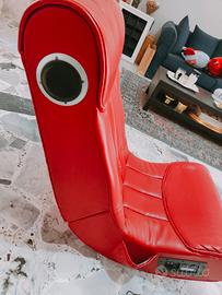 Poltrona da gaming con casse incorporate