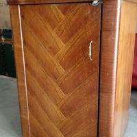 Macchina da cucire anni '50