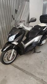 Yamaha xcity 250