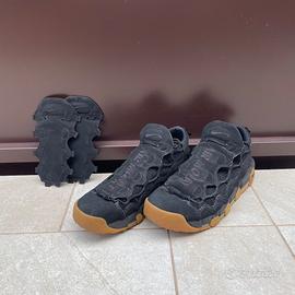 Nike air more money black gum