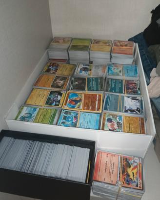 lotto 2000 carte Pokemon Italiane originali nuove