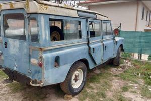 LAND ROVER 109