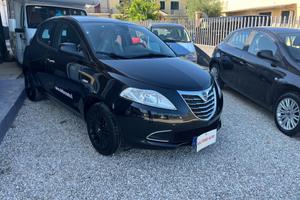 Lancia Ypsilon 1.2 69 CV 5 porte -Gold-