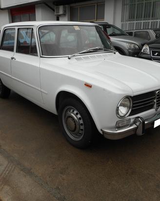 Alfa Romeo Giulia 1300 Ti