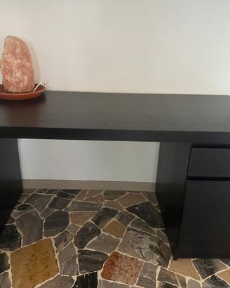 Scrivania Ikea Malm nera