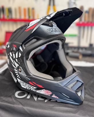 Casco Downhill O'NEAL
