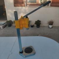 tappatrice colonna manuale  - capper