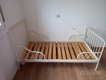 Letto montessori allungabile in ferro battuto Ikea
