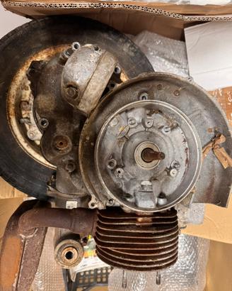 Motore vespa GL 150 con marmitta con IGM