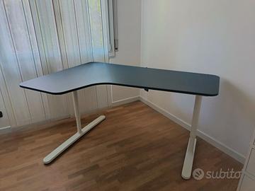 Scrivania Ikea Bekant 160 x 110 antracite