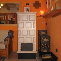 stufa ad accumulo in maiolica