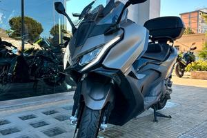 Kymco AK 550 PREMIUM