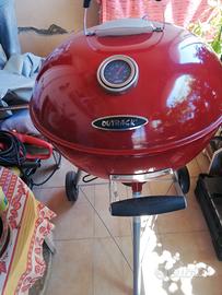 Barbecue a carbone Outback con pietra pizza