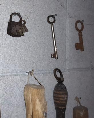 vecchi attrezzi agricoli 
