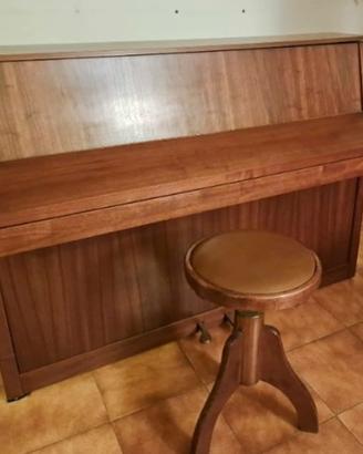 Pianoforte verticale