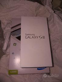 Samsung Galaxy S3 bianco 4.8" Super HD Amoled 16GB