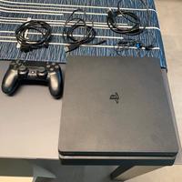 PS4 Slim Black