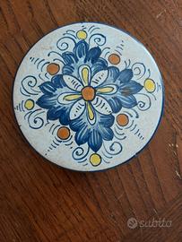 scatola maiolica Deruta