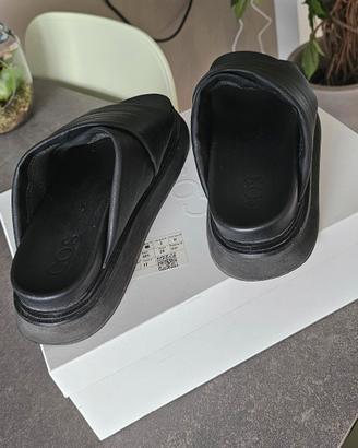 Ciabatte Cos incrociate