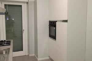 EUR TORRINO TRILOCALE SEMI-ARREDATO Con BALCONE