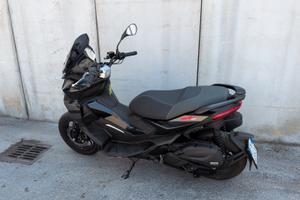 APRILIA SR GT 2025