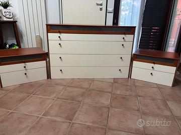 Cassettiera e comodini robusti di qualità