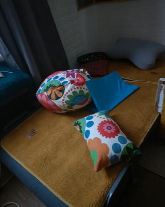 divanetto letto singolo