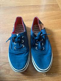 Scarpe bambino blu mocassini con lacci