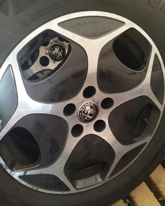 gomme + cerchi  235/65/ 17 alfa stelvio giulietta