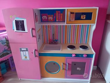 cucina in legno bambina