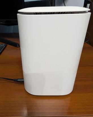 Modem Router 5G ZTE MC801A HyperBox (Wi-Fi 6)