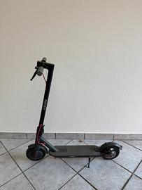 Monopattino elettrico ducati