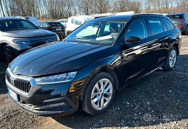 Skoda Octavia 2.0 TDI EVO SCR 150 CV DSG Wagon Exe