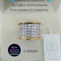 Anello a fascia di diamanti