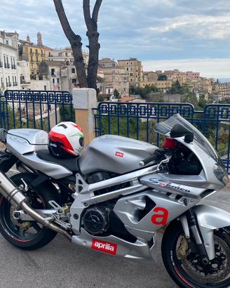 Aprilia SL 1000 Falco RSV