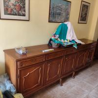 credenza bassa più vetrinetta 