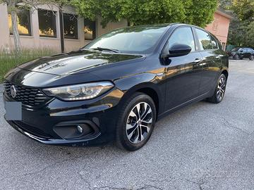 FIAT TIPO 1.3 mtj Mirror 2021