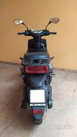 Scooter elettrico Yadea T9 plus doppia batteria
