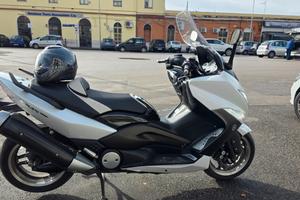 Yamaha T Max - 2010