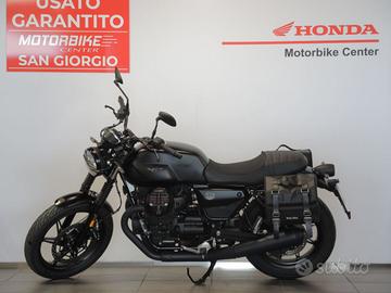 Moto Guzzi V7 STONE