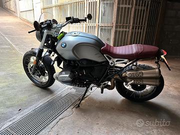 BMW RnineT scrambler