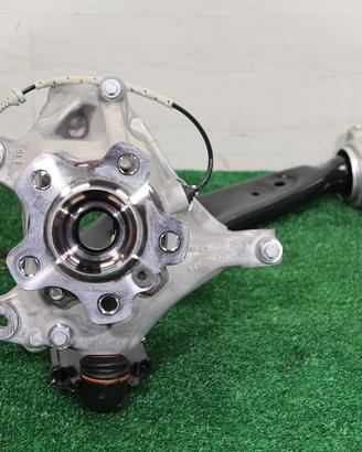 BMW F70 U06 Mozzo fusello anteriore sinistro