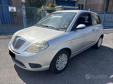 LANCIA YPSILON 1.3 Multijet