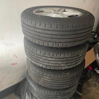 Cerchi e gomme Audi 205 60 16