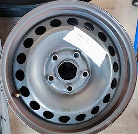 Cerchi in lega o ferro