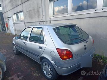Ford Fiesta (4ª Serie Facelift zetec)